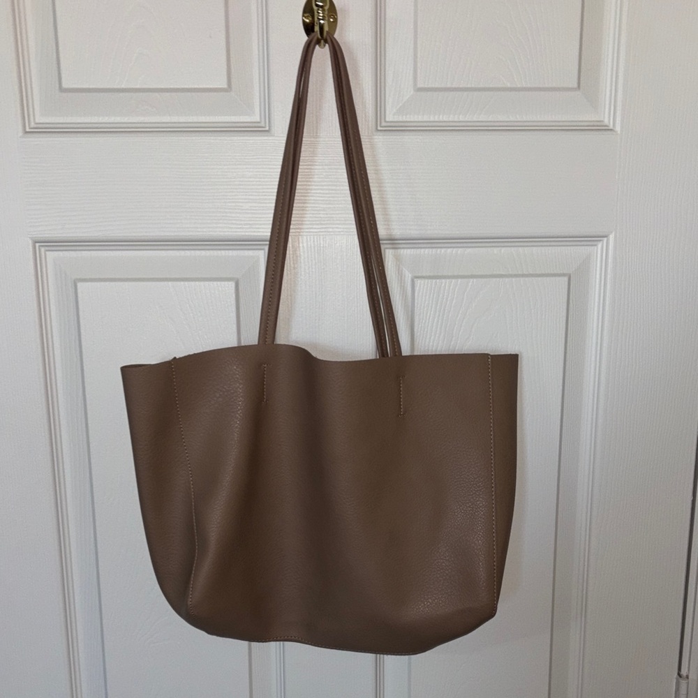Elegant Brown Tote Bag